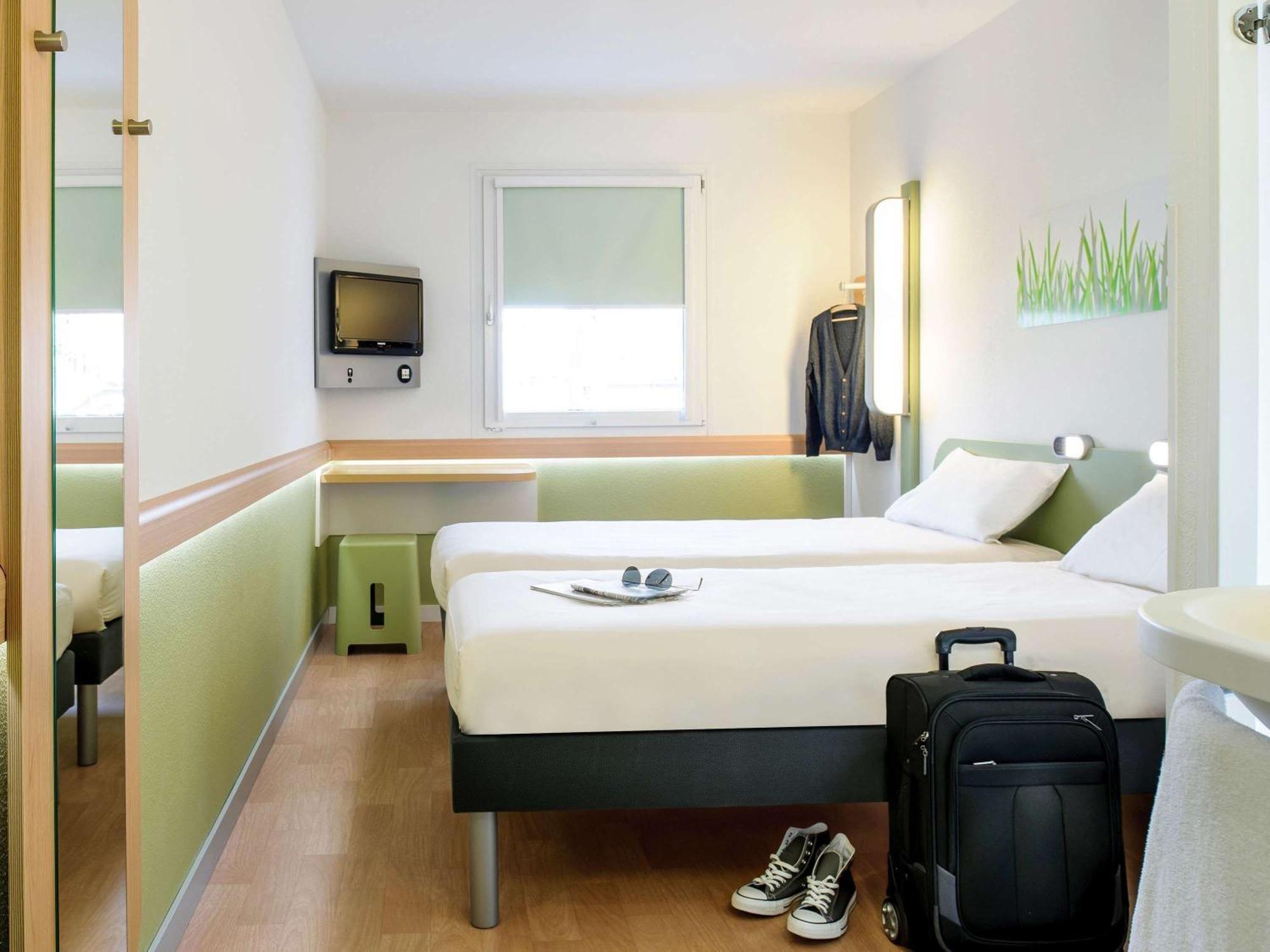 Ibis Budget Grenoble Sud Seyssinet מראה חיצוני תמונה